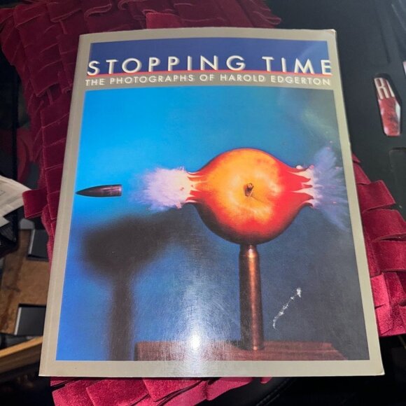 Stopping Time The Photographs of Harold Edgerton HC DJ Photographer Art Book - Picture 1 of 16